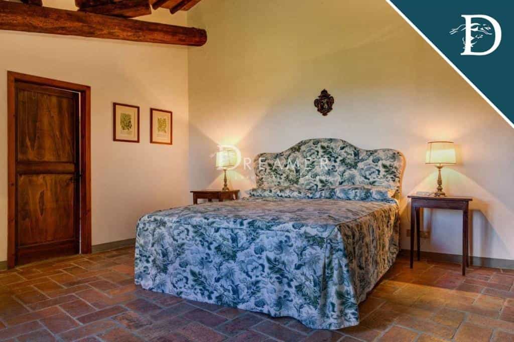 House in Greve in Chianti, Tuscany 10174083