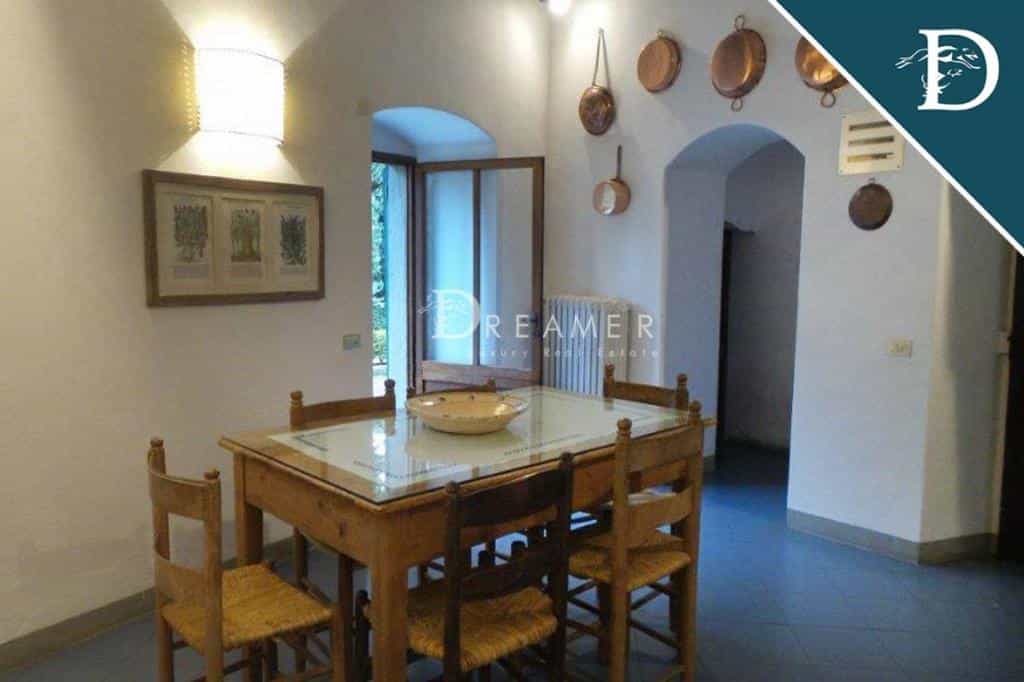 House in Greve in Chianti, Tuscany 10174083