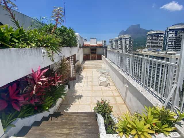 жилой дом в Сан-Конрадо, Рио де Жанейро 10174084