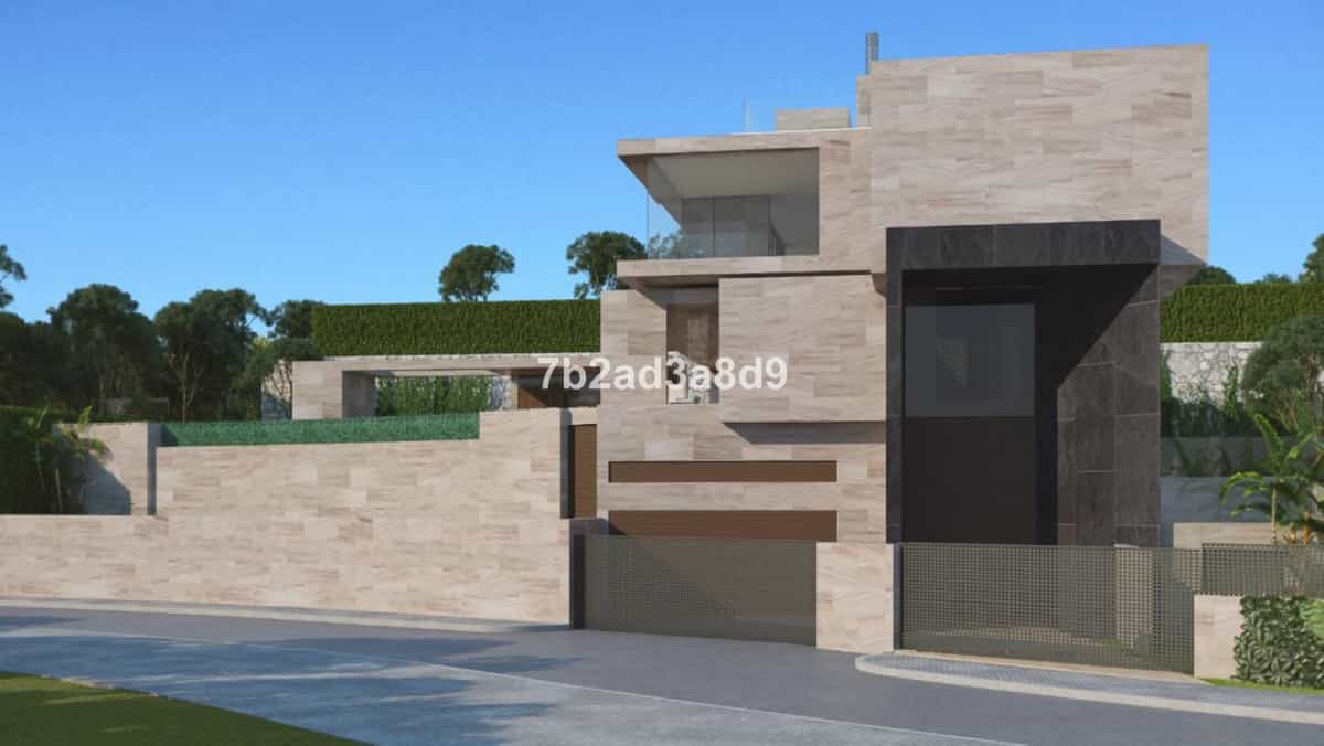 Land in Marbella, Andalusia 10174408