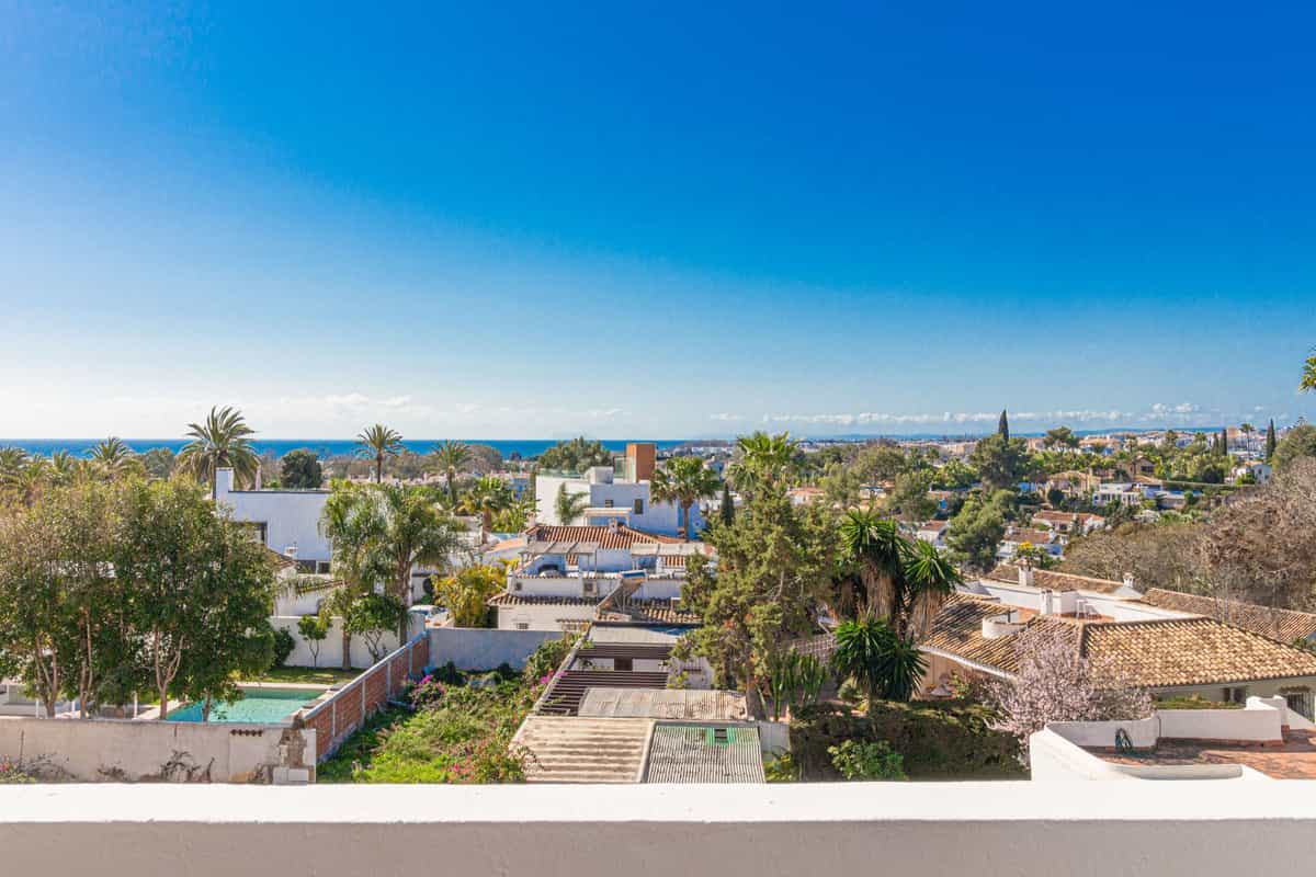 Condominium in Marbella, Andalucía 10174501
