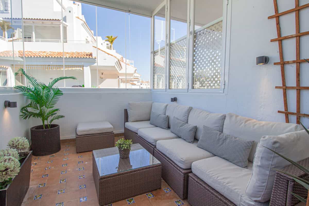 Condominium in Marbella, Andalucía 10174501