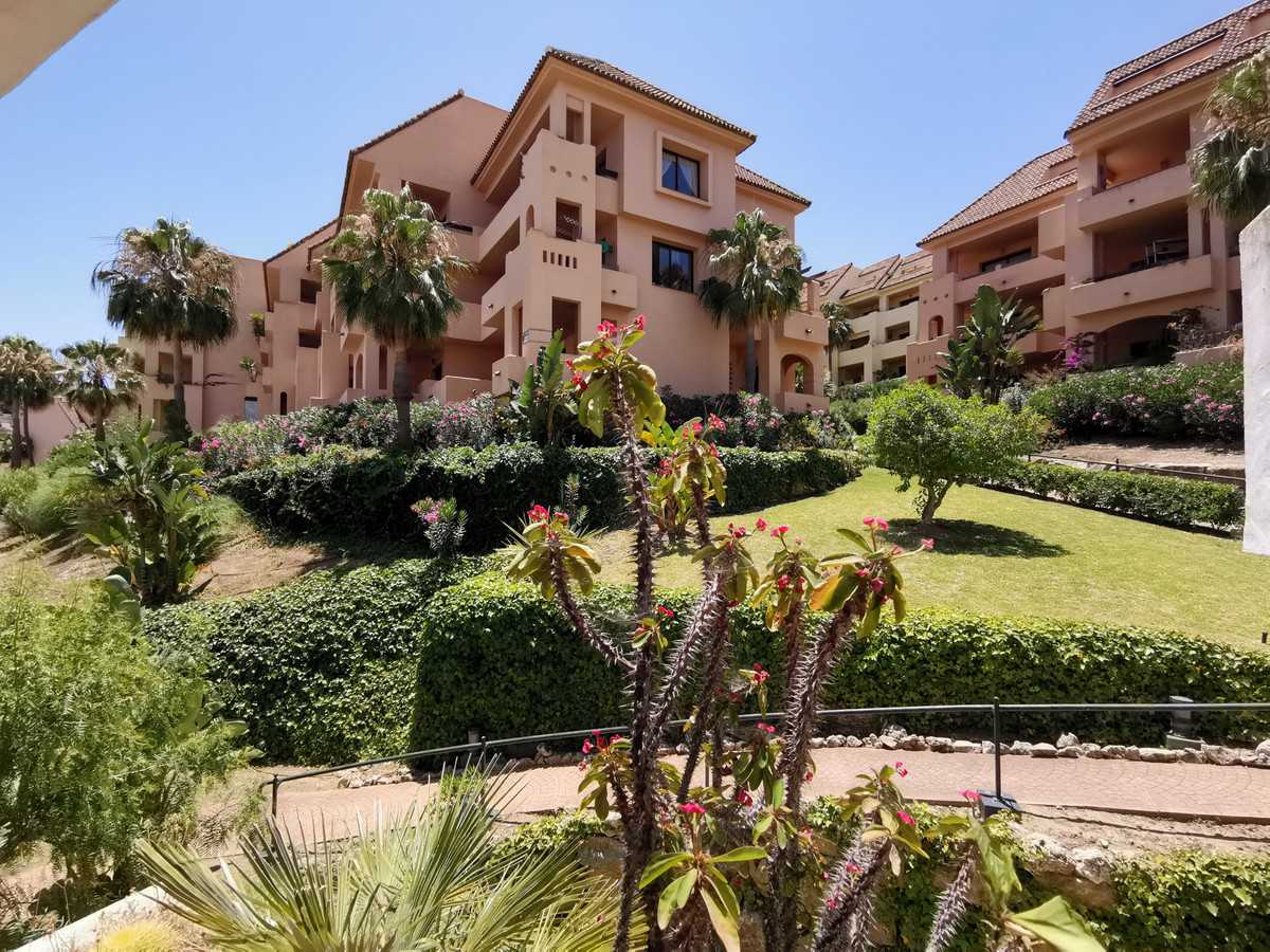 Condominium in Manilva, Andalusia 10174580