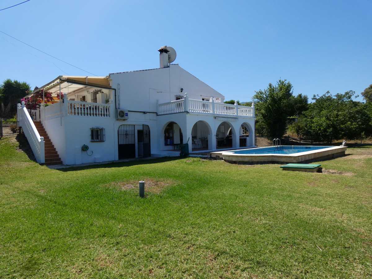House in Alhaurin el Grande, Andalusia 10174614
