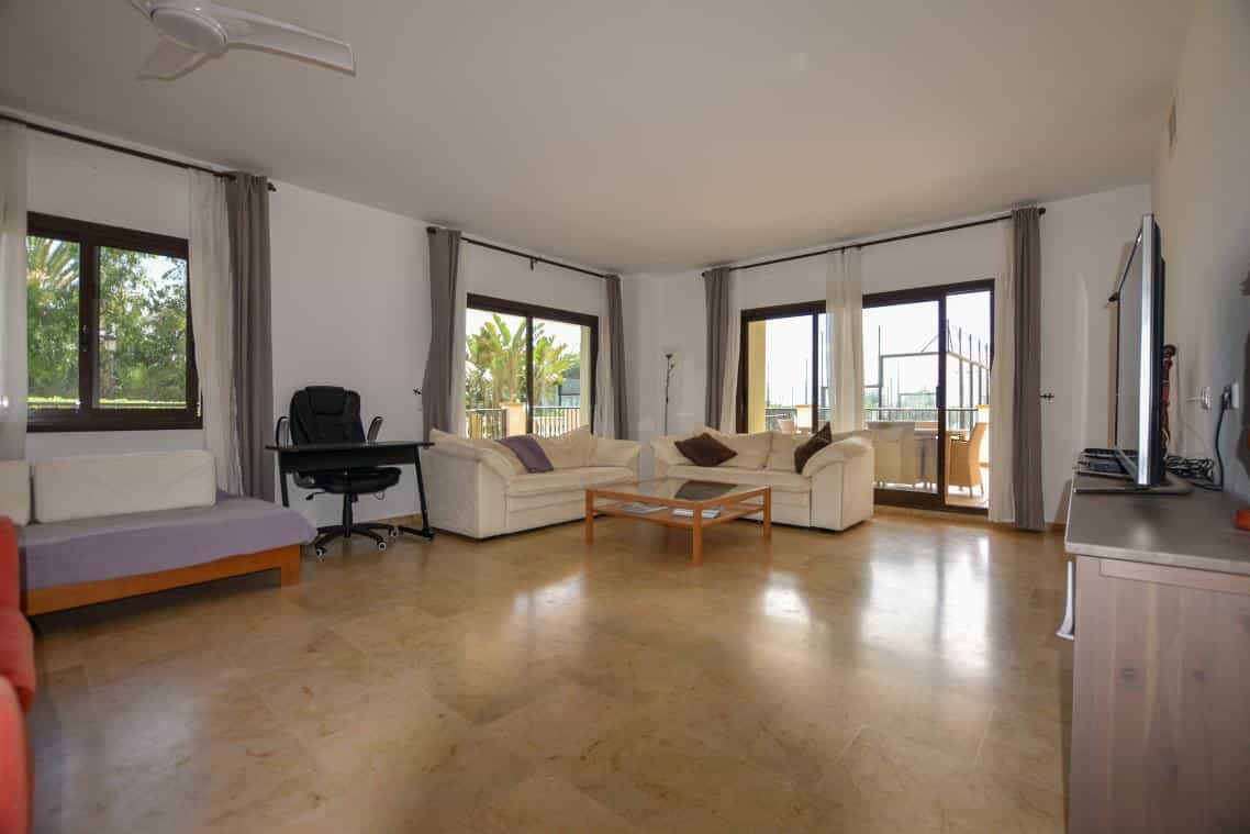 Condominium in Manilva, Andalusia 10174695