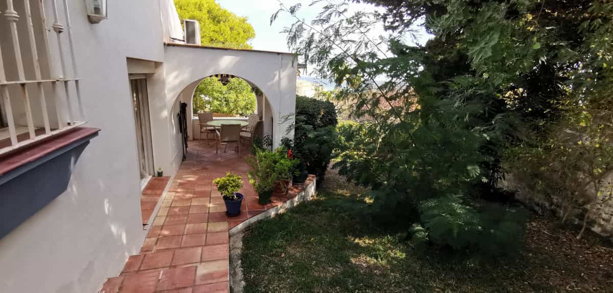 Будинок в Manilva, Andalusia 10175225