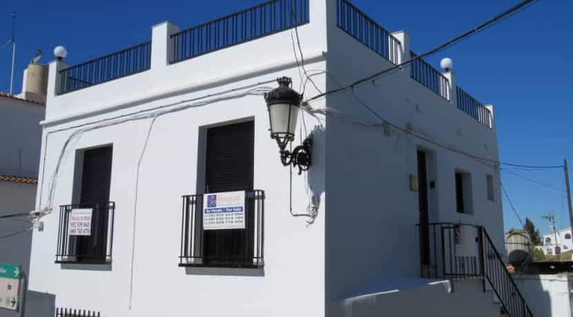 Condominio en Cómpeta, Andalucía 10175377