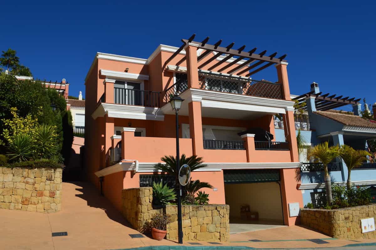 σπίτι σε Marbella, Andalucía 10175408