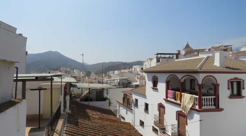 Huis in Sayalonga, Andalusia 10175478