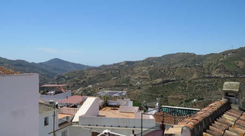 House in Canillas de Albaida, Andalusia 10175496