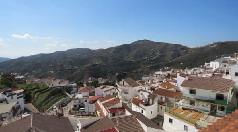 Condominio nel Canillas de Albaida, Andalusia 10175514