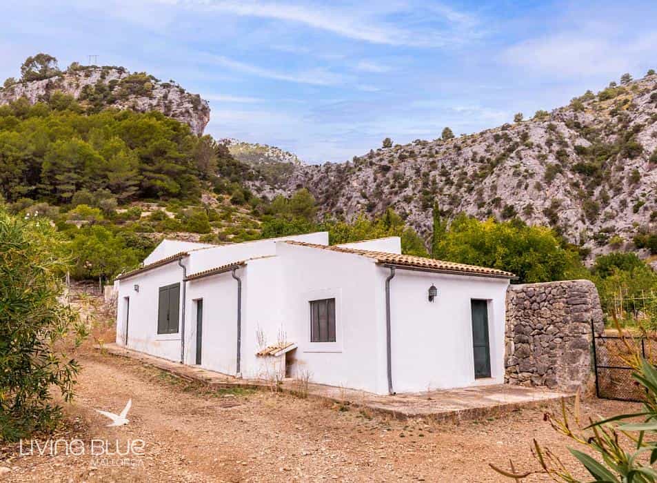 House in , Balearic Islands 10175869