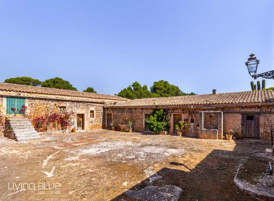 Talo sisään Cales de Mallorca, Illes Balears 10175959
