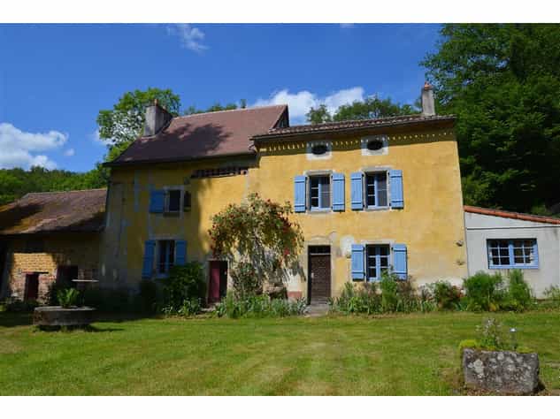 Rumah di Bussiere-Poitevine, Nouvelle-Aquitaine 10176303