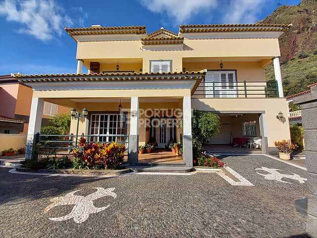 casa en Venda do Atalhinho, Madeira 10176380