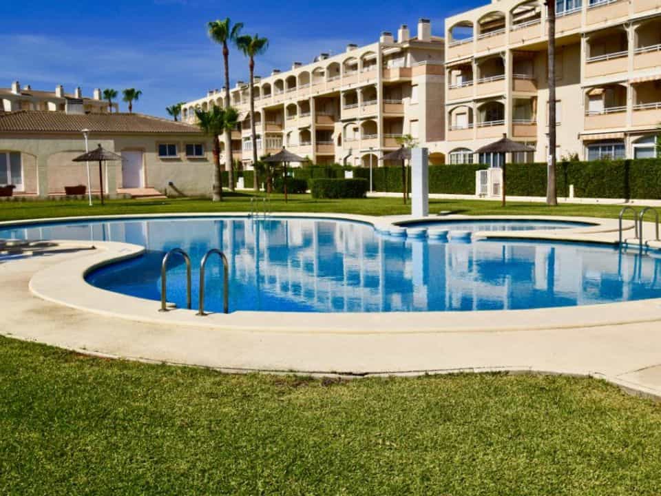 Condominium in Torrecarrals, Valencia 10176437