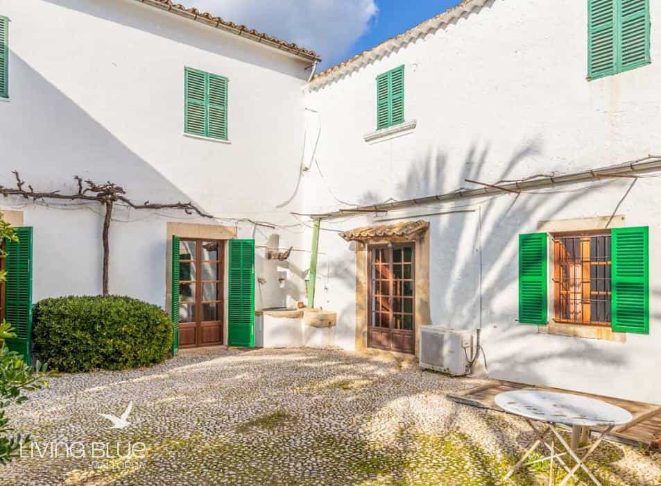 House in , Balearic Islands 10176587