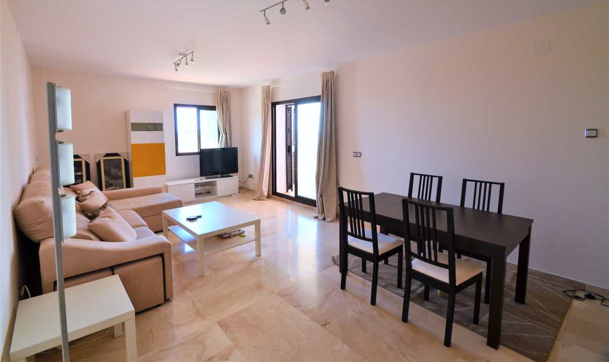 Condominium in Casares, Andalusia 10177125