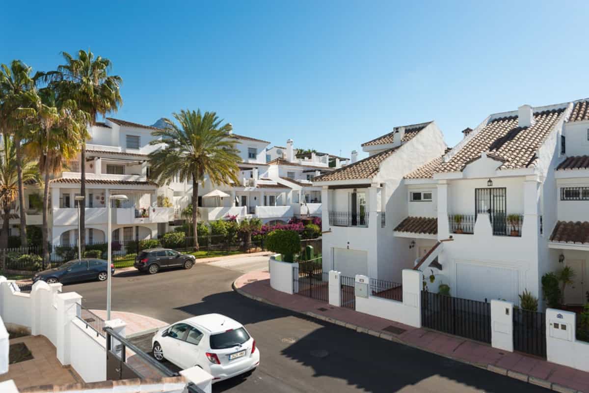 жилой дом в Marbella, Andalucía 10177226