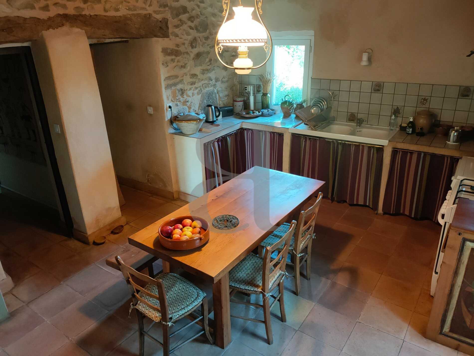 Dom w Vaison-la-Romaine, Provence-Alpes-Côte d'Azur 10177457