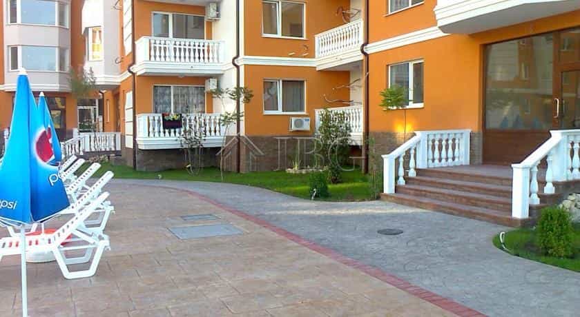Квартира в Несебр, Бургас 10177458