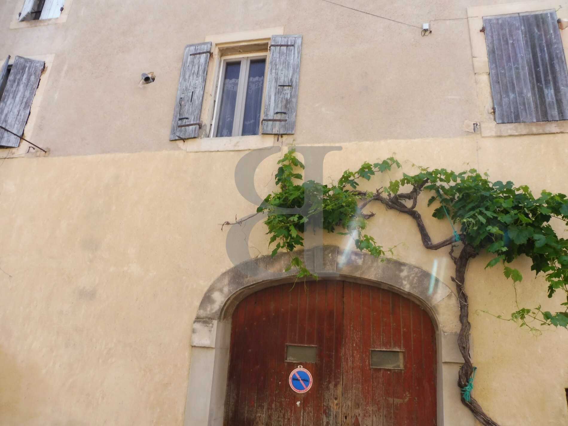 House in Visan, Provence-Alpes-Cote d'Azur 10177468