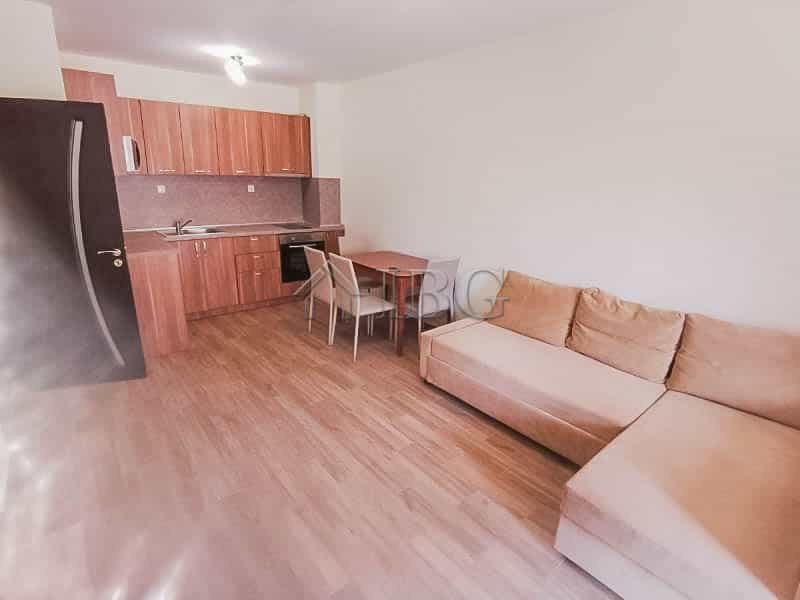 公寓 在 內塞伯爾, 布爾加斯 10177487