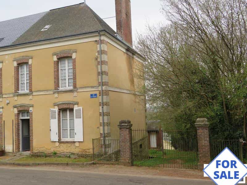 жилой дом в Ла Шапель-Монлижон, Нормандия 10177641