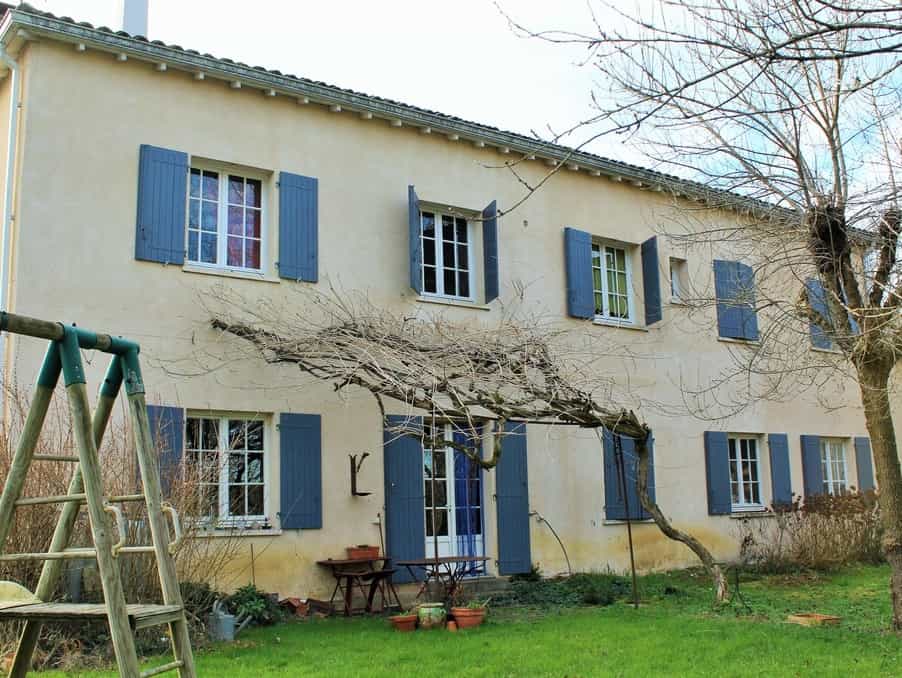 Rumah di Villereal, Nouvelle-Aquitaine 10177777