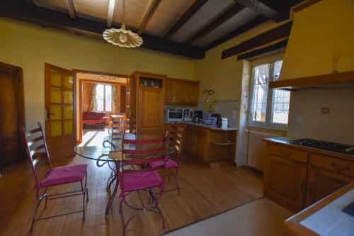 House in Lalinde, Nouvelle-Aquitaine 10177804