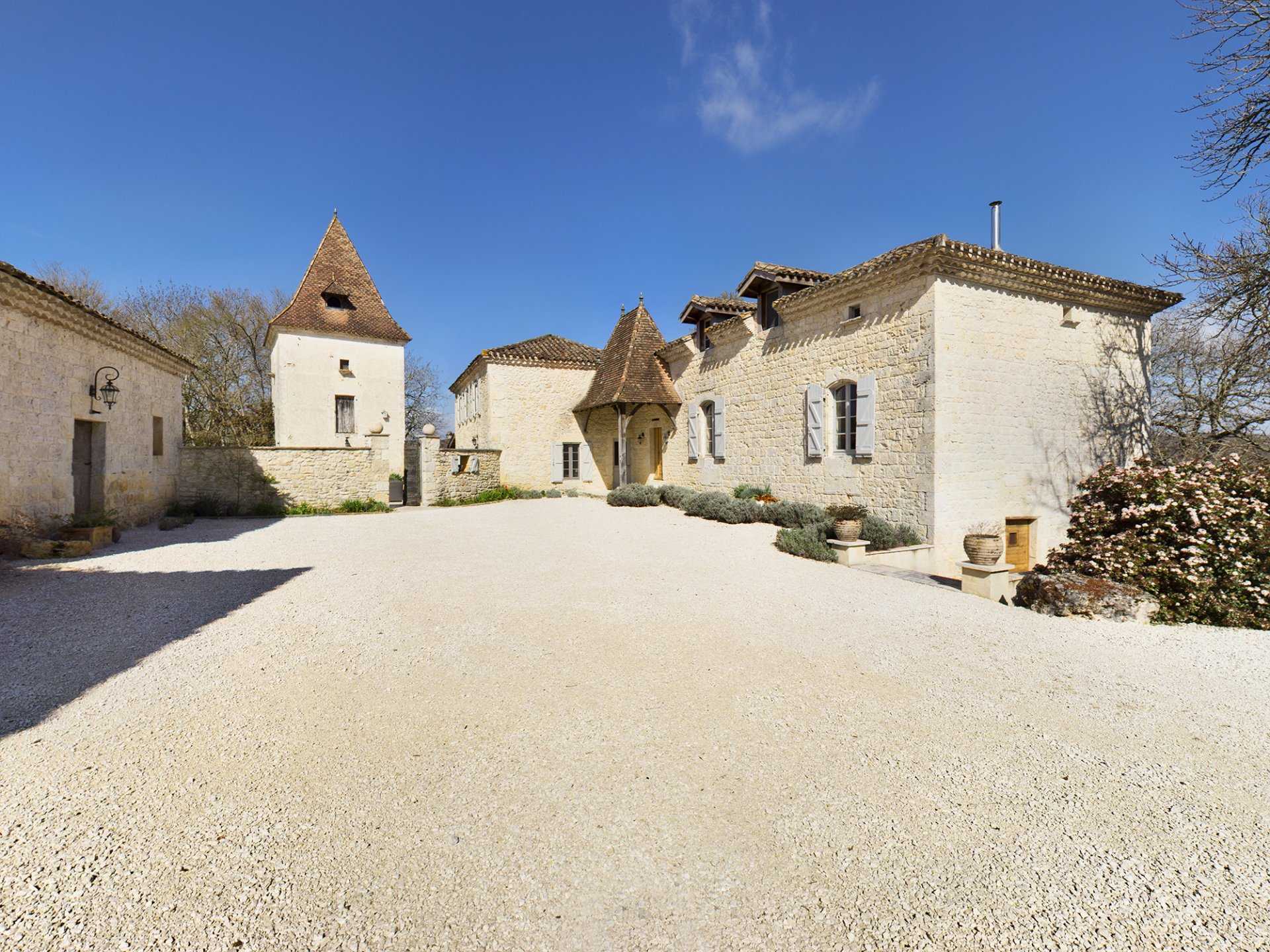 House in Roquecor, Occitanie 10177916