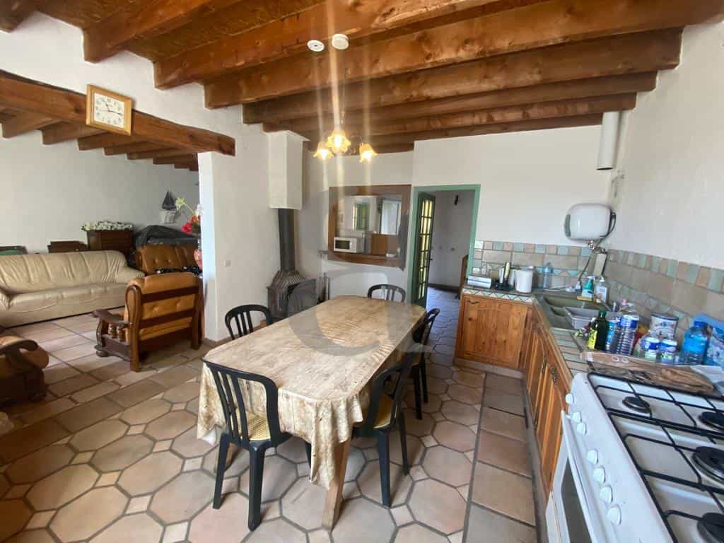 Casa nel L'Isle-sur-la-Sorgue, Provenza-Alpi-Costa Azzurra 10177982