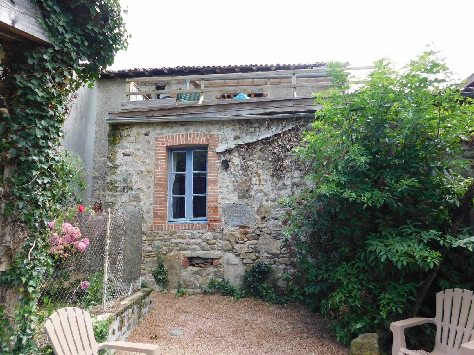 Rumah di Saint-Mathieu, Nouvelle-Aquitaine 10178008