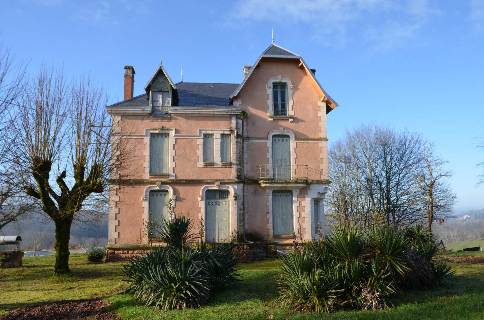 Rumah di Saint-Cyprien, Nouvelle-Aquitaine 10178016