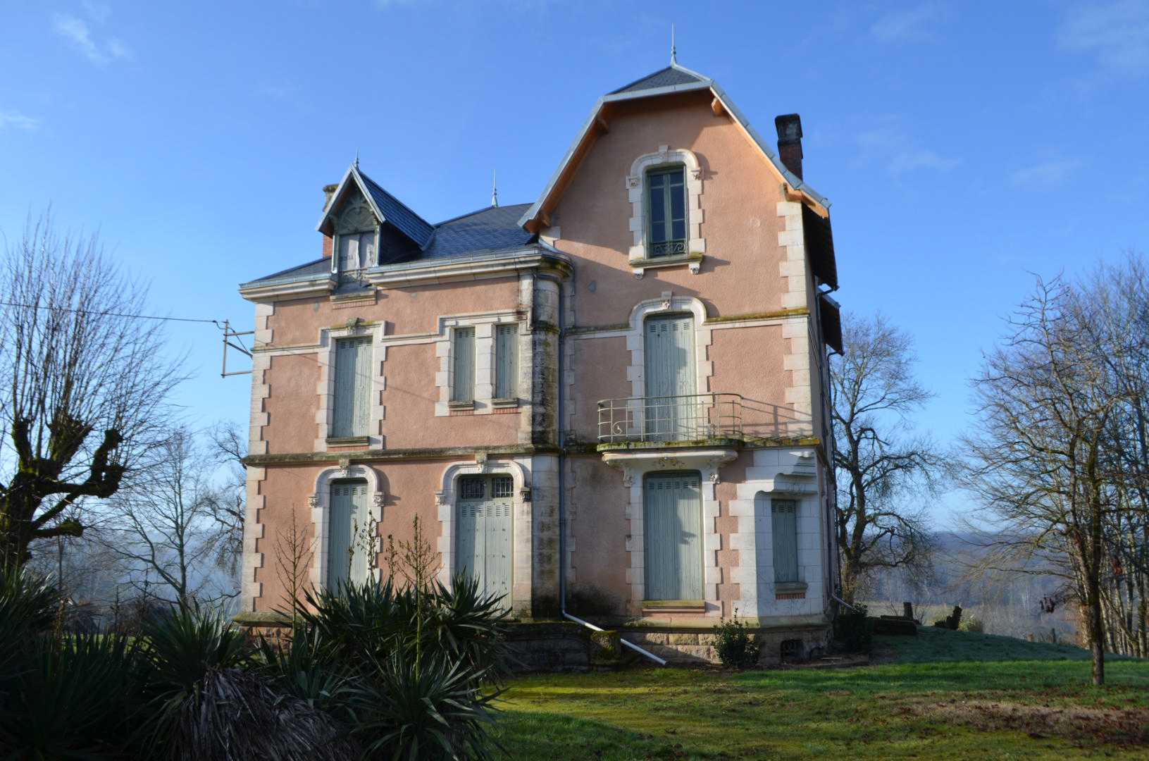 rumah dalam Saint-Cyprien, Nouvelle-Aquitaine 10178016