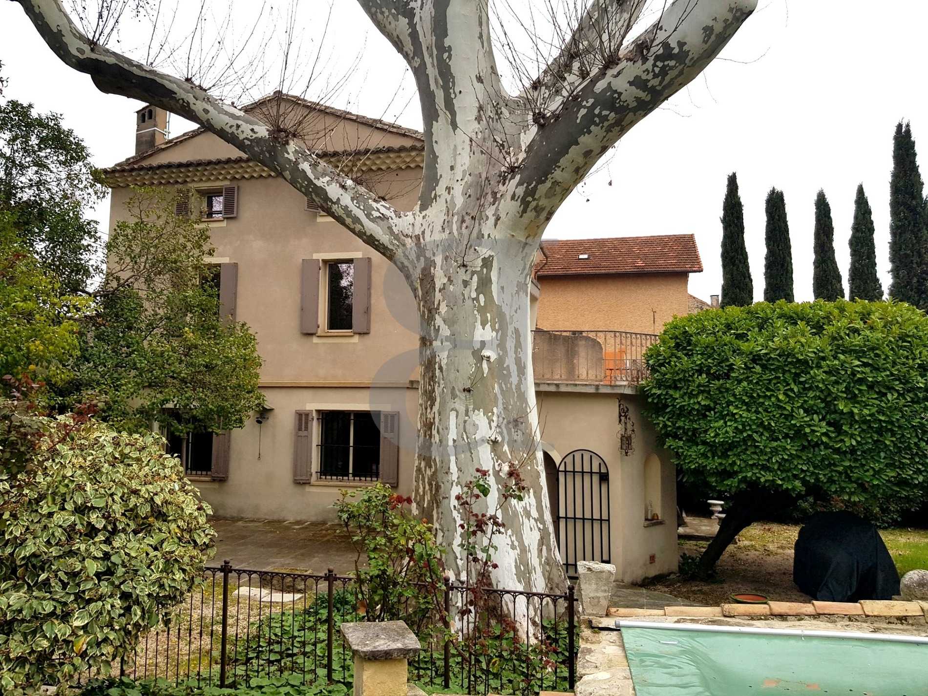 Huis in Carpentras, Provence-Alpes-Côte d'Azur 10178632