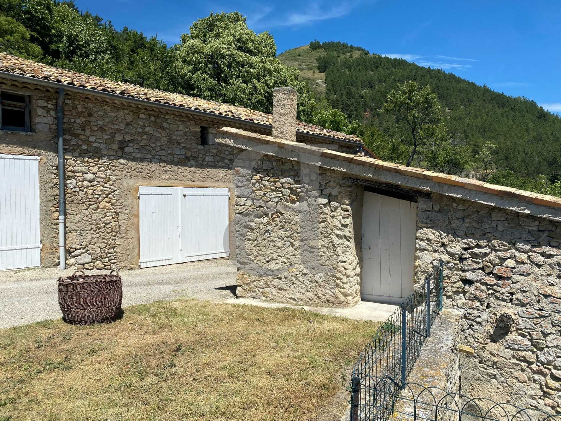 жилой дом в Buis-les-Baronnies, Auvergne-Rhône-Alpes 10178821