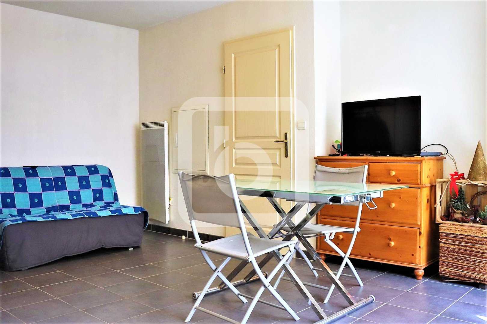 Condominium in Beaulieu, Provence-Alpes-Cote d'Azur 10179846