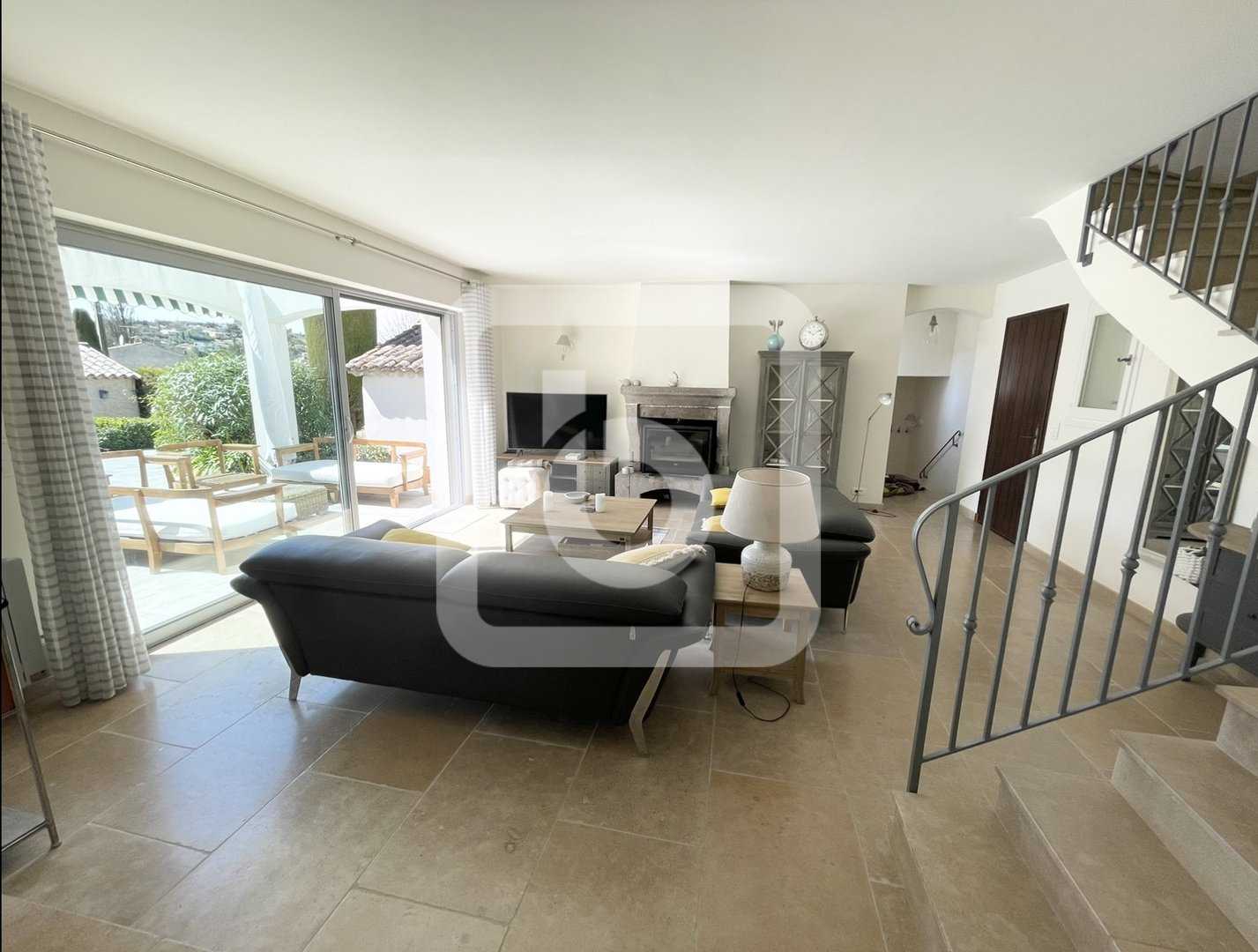 House in Valbonne, Provence-Alpes-Cote d'Azur 10179849