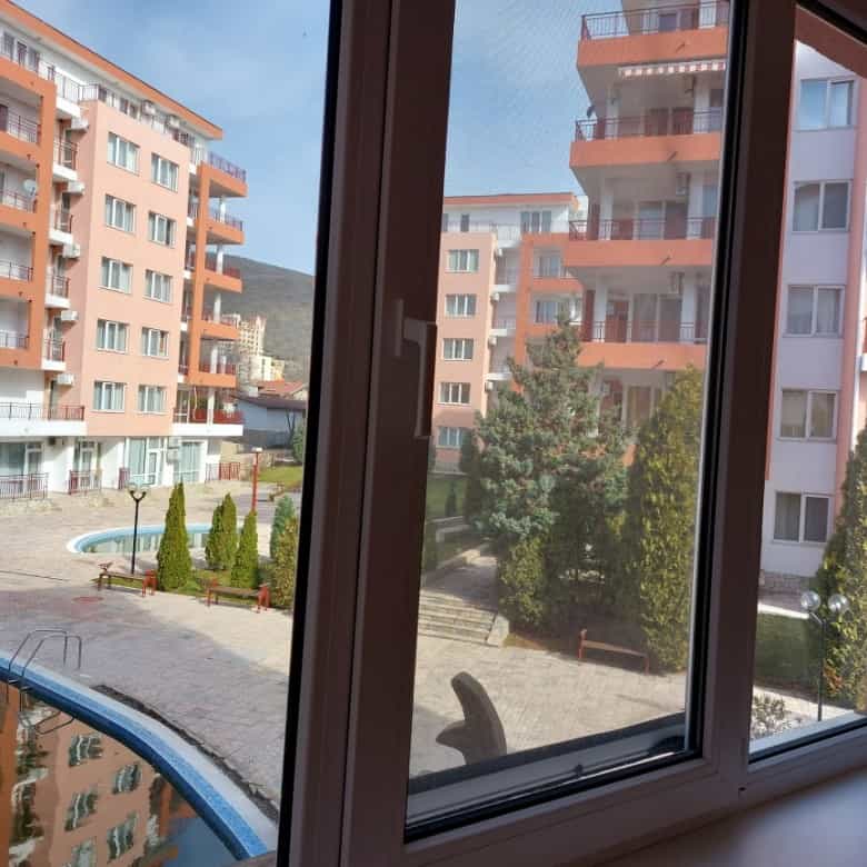 Condominium in Elenite, Oblast Burgas 10180288