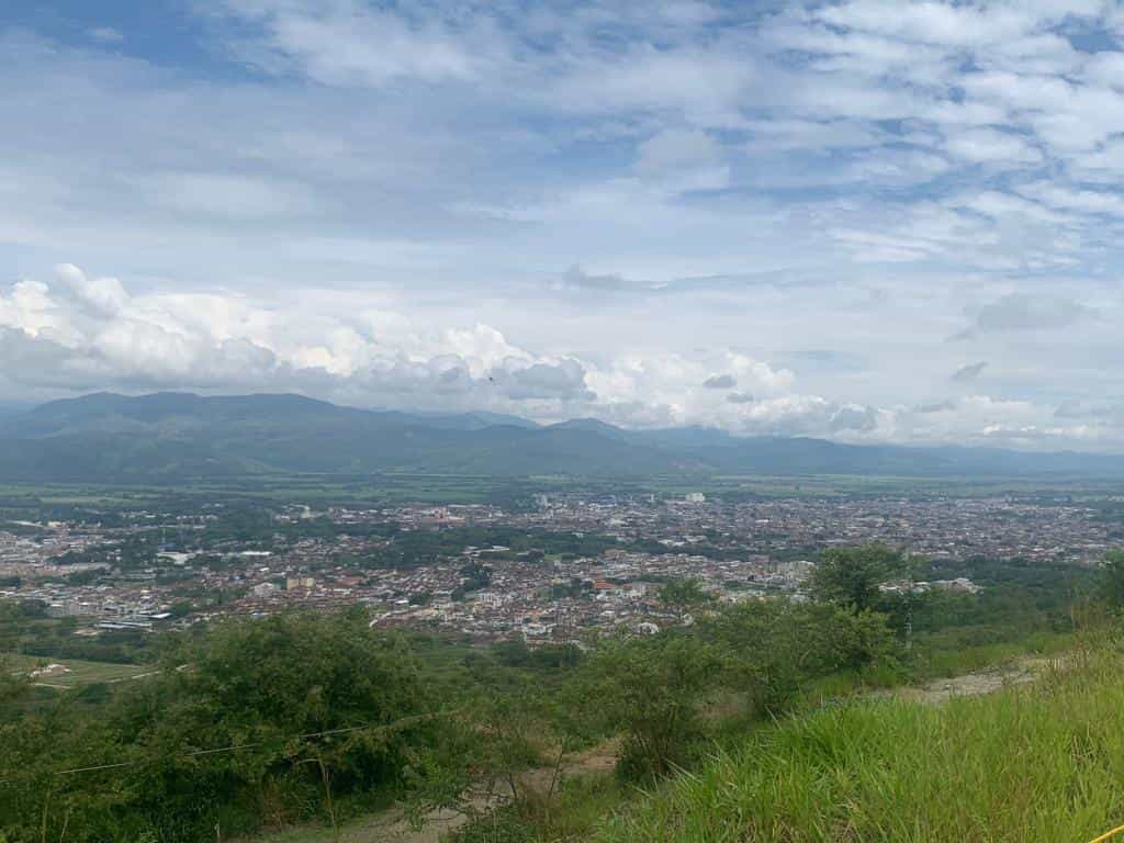 Terre dans Guadalajara de Buga, Vallée du Cauca 10180409