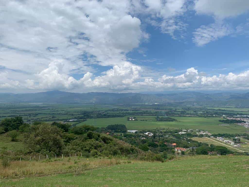 Land in Guadalajara de Buga, Valle del Cauca 10180410