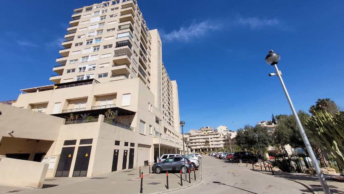 Condominium in Arroyo de la Miel, Andalusië 10180424