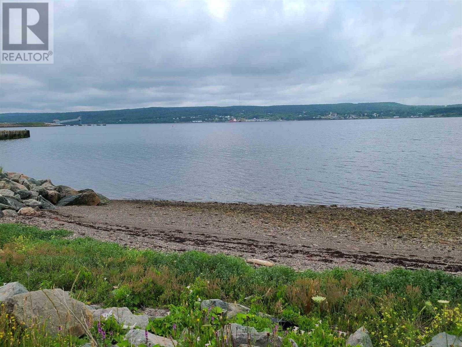 Tanah dalam Port Hawkesbury, Nova Scotia 10180529