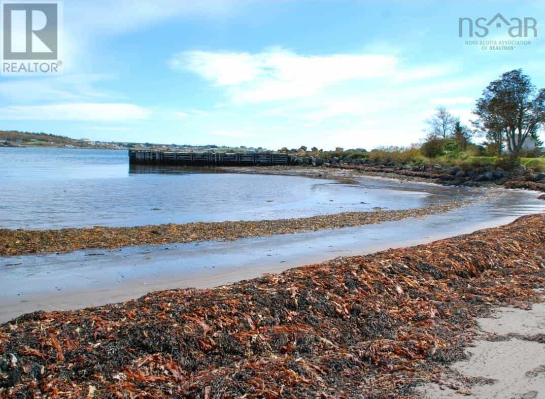 Tanah dalam Pelabuhan Hawkesbury, Nova Scotia 10180547