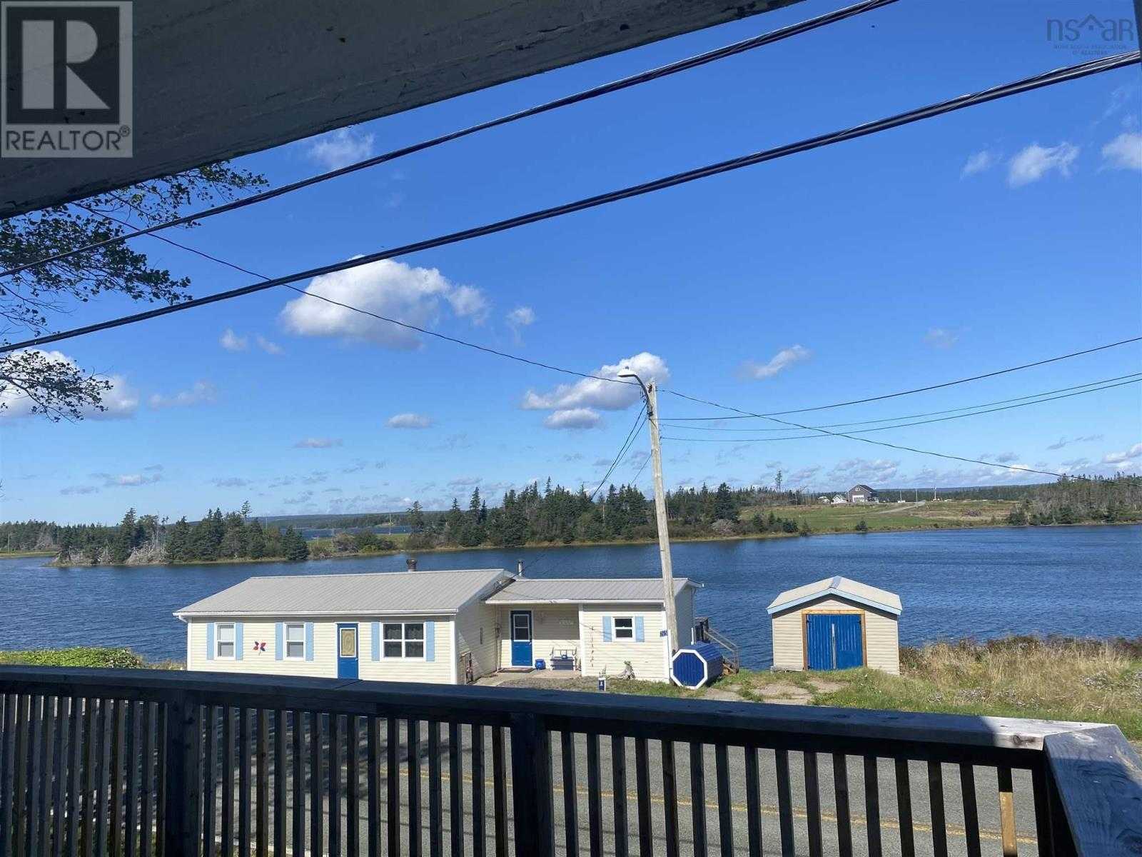 rumah dalam Pelabuhan Hawkesbury, Nova Scotia 10180597