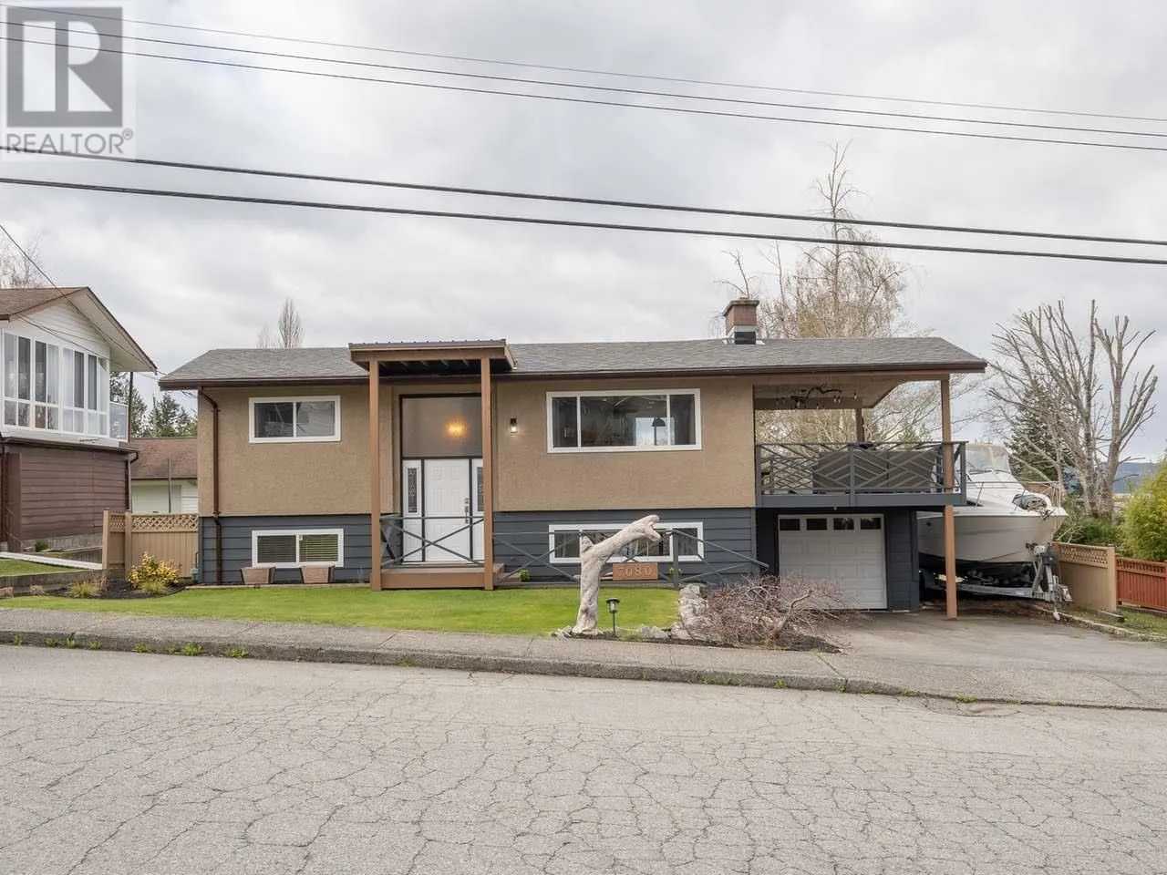 Eigentumswohnung im Powell River, British Columbia 10180653