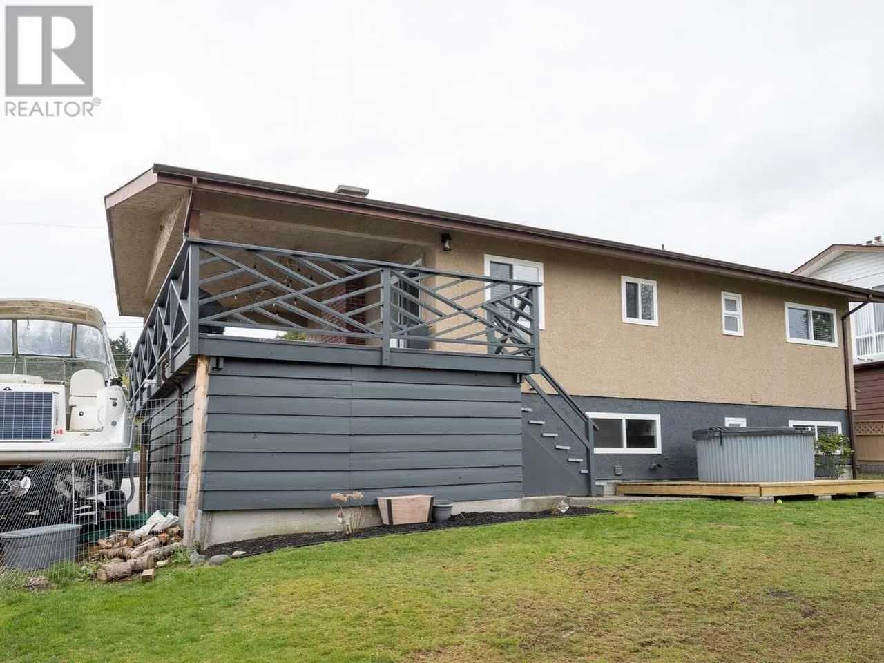 Eigentumswohnung im Powell River, British Columbia 10180653