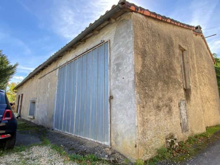 rumah dalam Cellefrouin, Nouvelle-Aquitaine 10180716