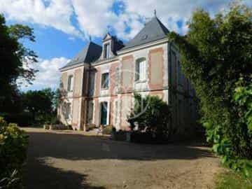 Dom w Tournon-Saint-Martin, Centrum-Val de Loire 10181032